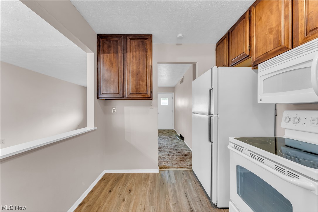 Skyview 01 - Residential Lease