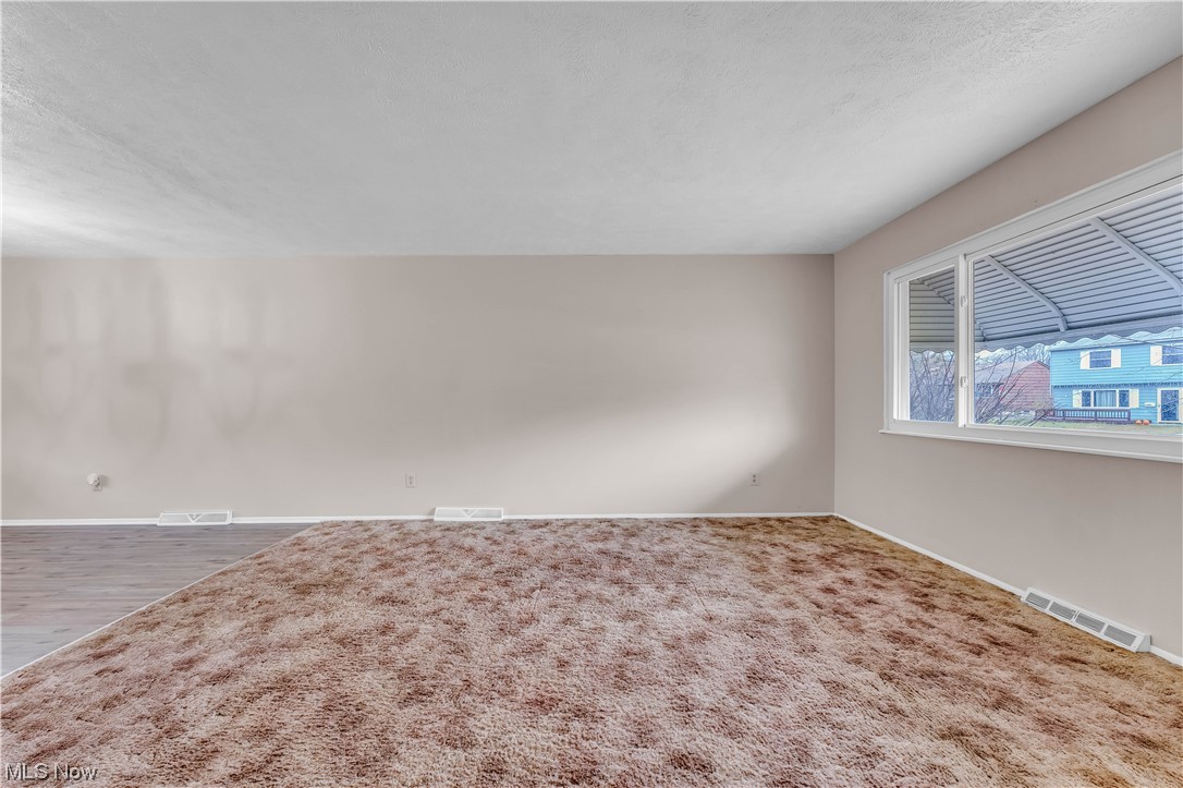 Skyview 01 - Residential Lease