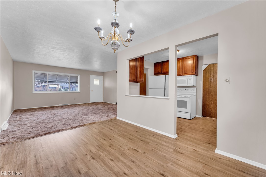 Skyview 01 - Residential Lease