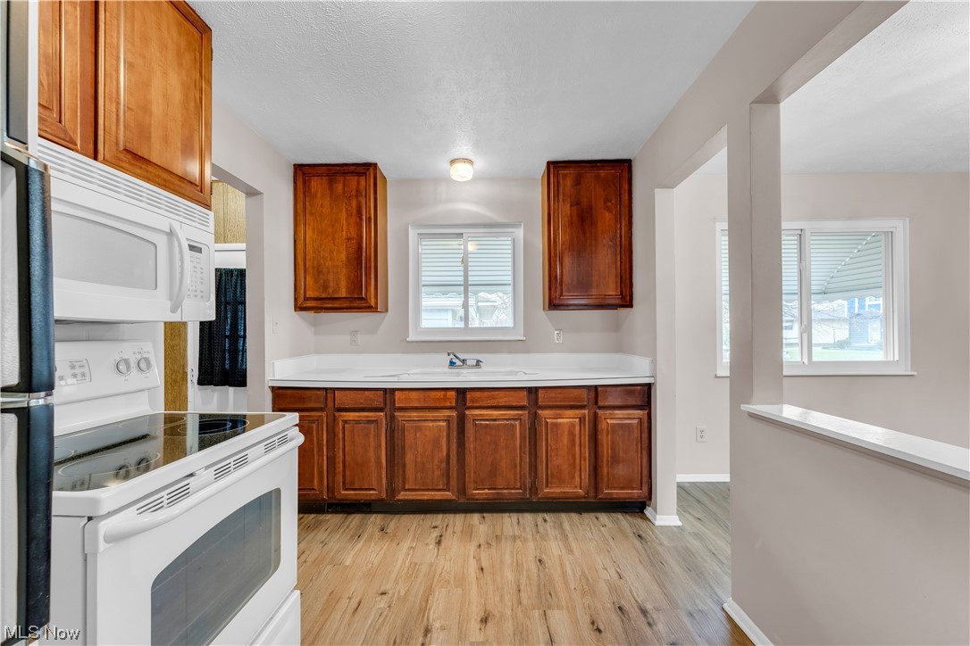 Skyview 01 - Residential Lease