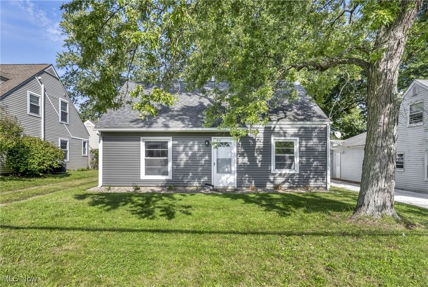 Updated, 4 bedroom, Cape Cod with a great location in Cuyahoga Falls. The backyard is a nice size with plenty of room for activities. Schedule your tour today!