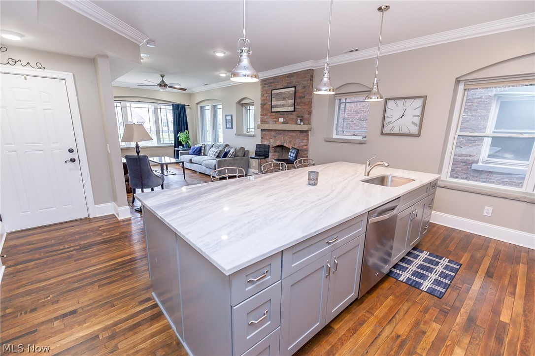 Eagle View Condominiums - Residential