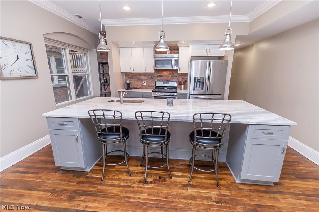 Eagle View Condominiums - Residential