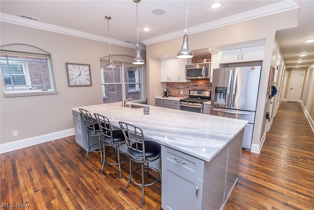 Eagle View Condominiums - Residential