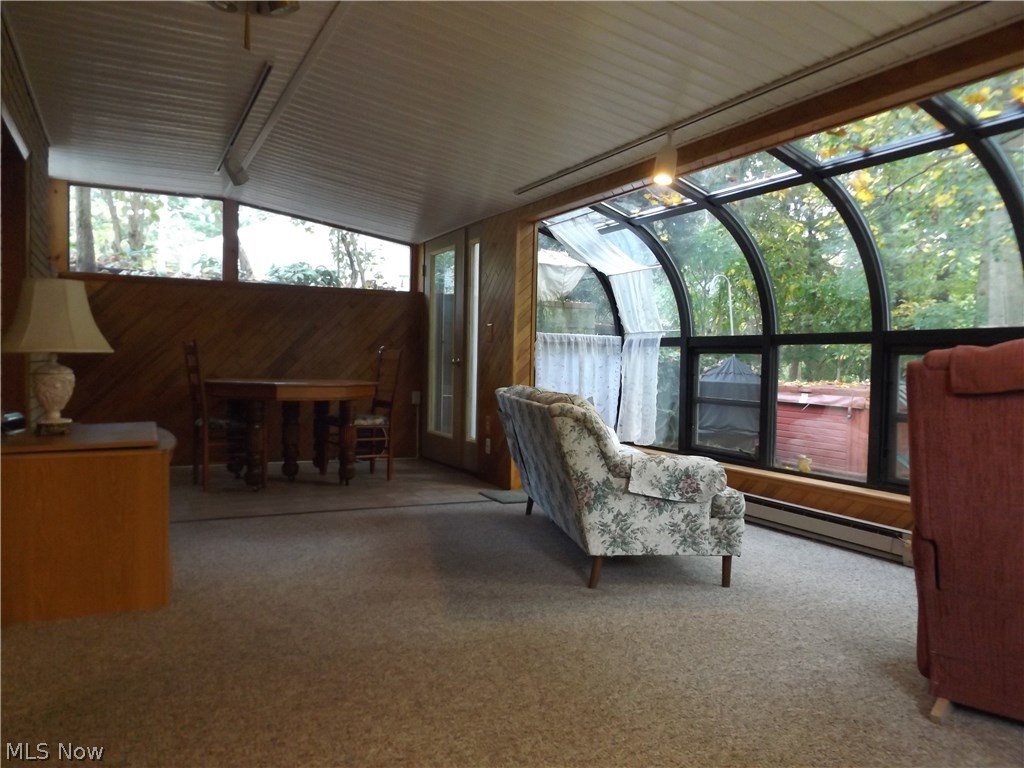 Willowdale Lake - Residential