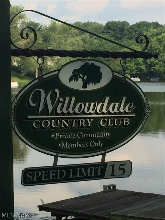Willowdale Lake - Residential