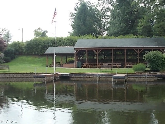 Willowdale Lake - Residential