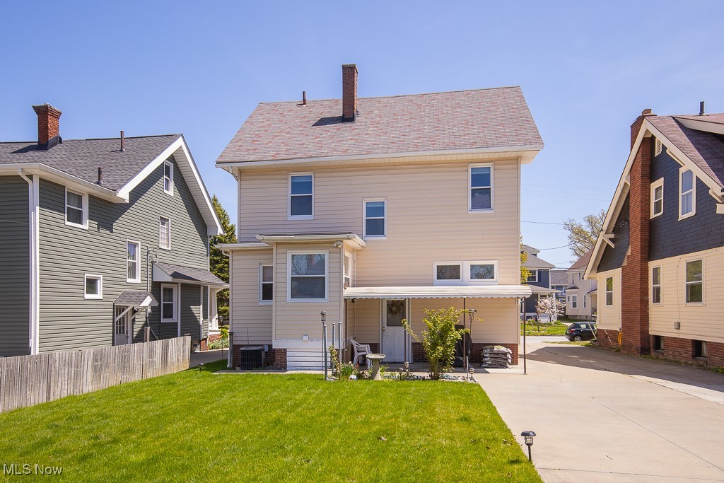 1584 Wagar Avenue, Lakewood, Ohio image 34