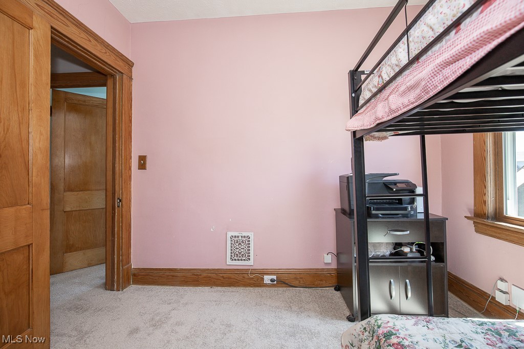 1584 Wagar Avenue, Lakewood, Ohio image 23
