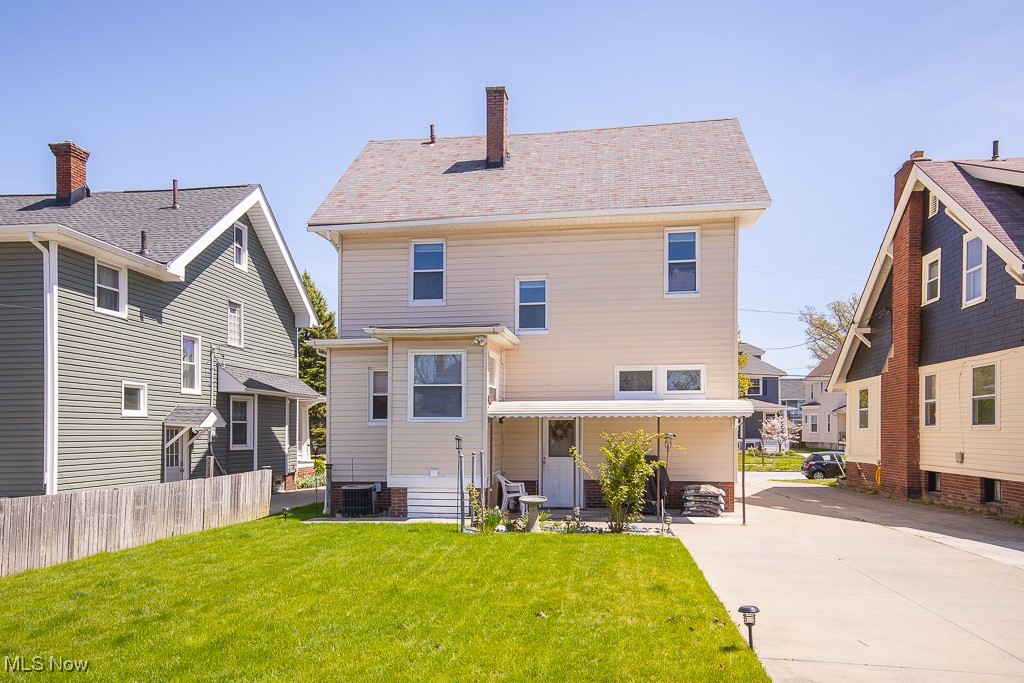 1584 Wagar Avenue, Lakewood, Ohio image 35
