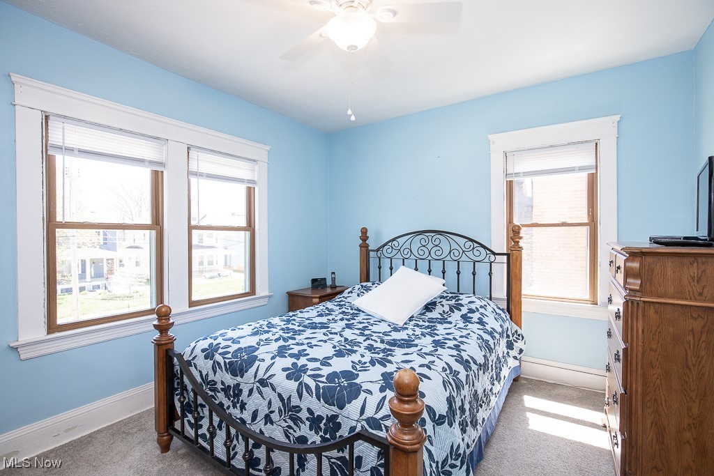 1584 Wagar Avenue, Lakewood, Ohio image 19