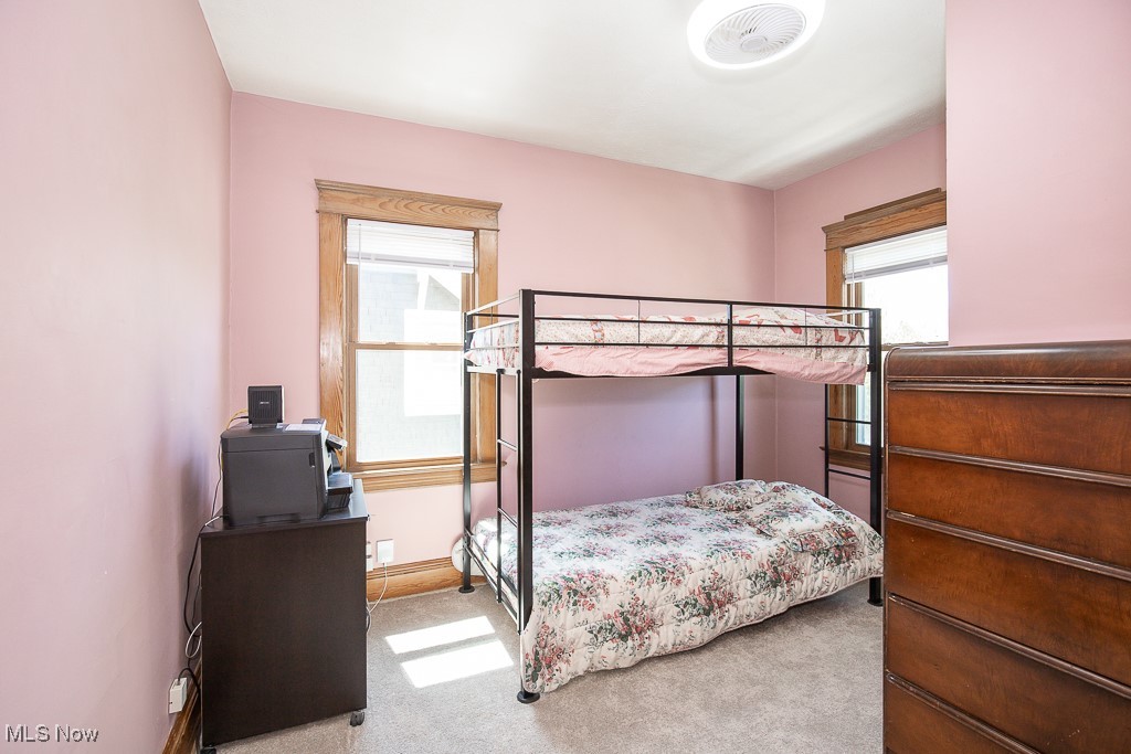 1584 Wagar Avenue, Lakewood, Ohio image 21