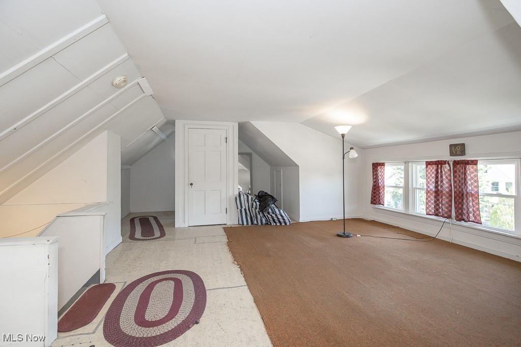 1584 Wagar Avenue, Lakewood, Ohio image 24