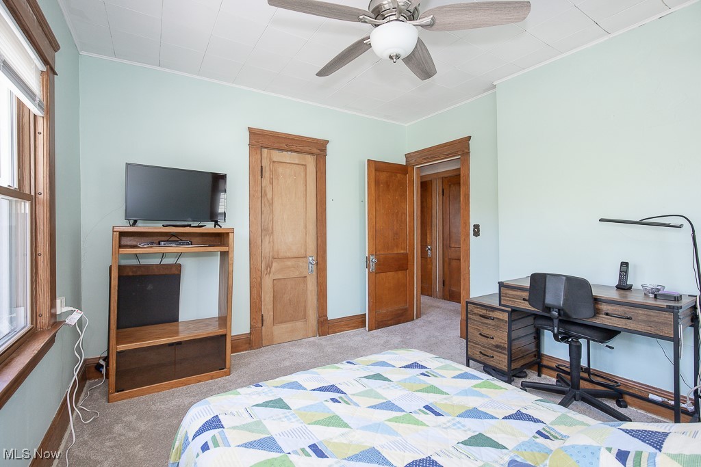 1584 Wagar Avenue, Lakewood, Ohio image 18