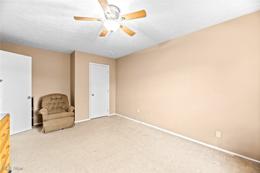 4916 Friar Road #D, Stow, Ohio image 20
