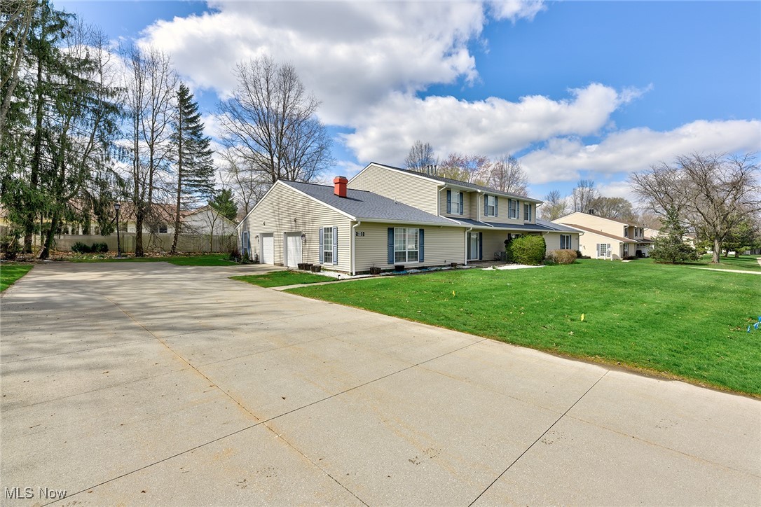 4916 Friar Road #D, Stow, Ohio image 29