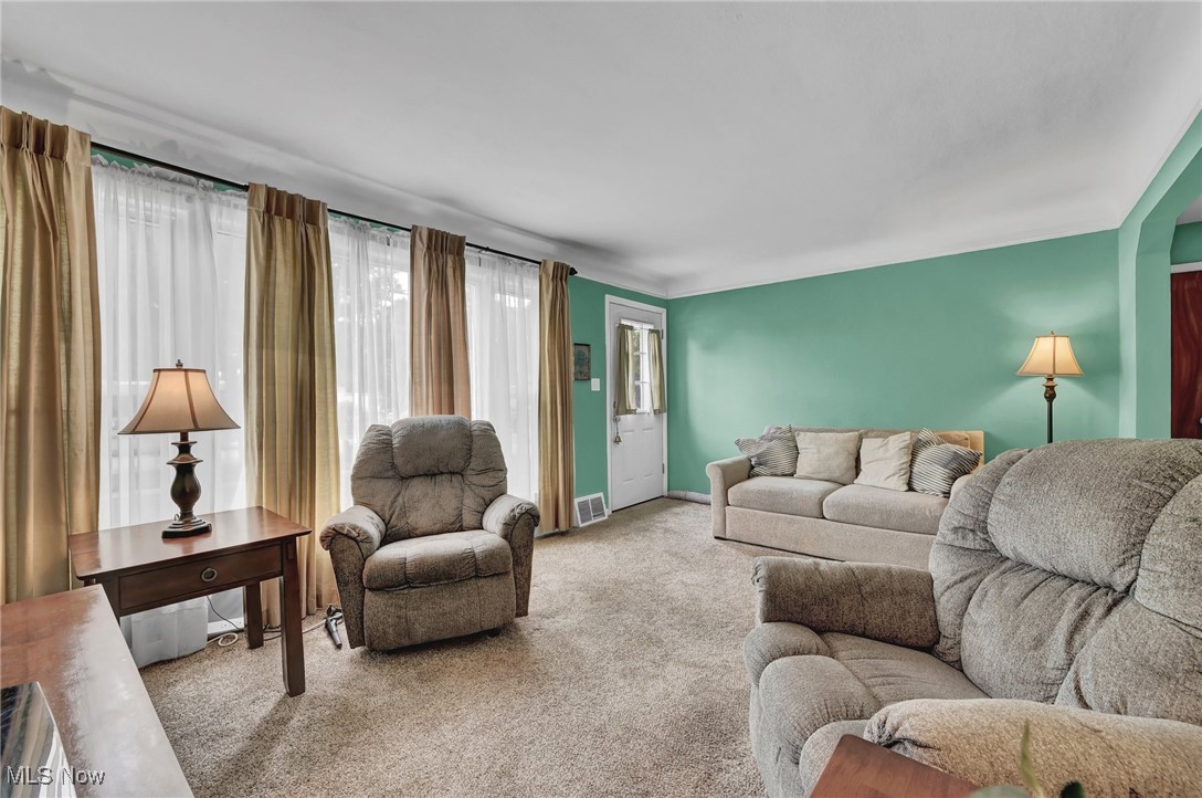 15854 Hummel Road, Brook Park, Ohio image 3