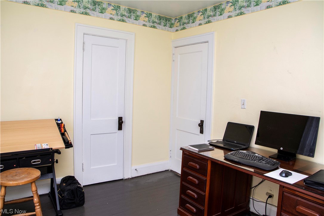 Hw Davis Land Co - Residential