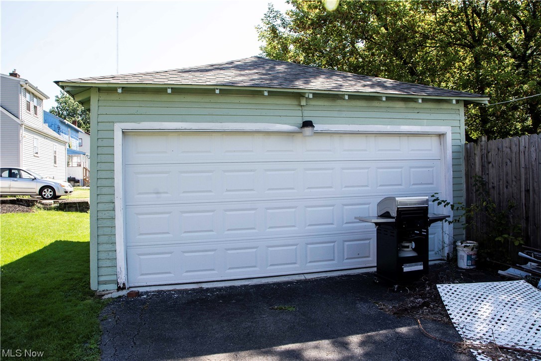 Hw Davis Land Co - Residential