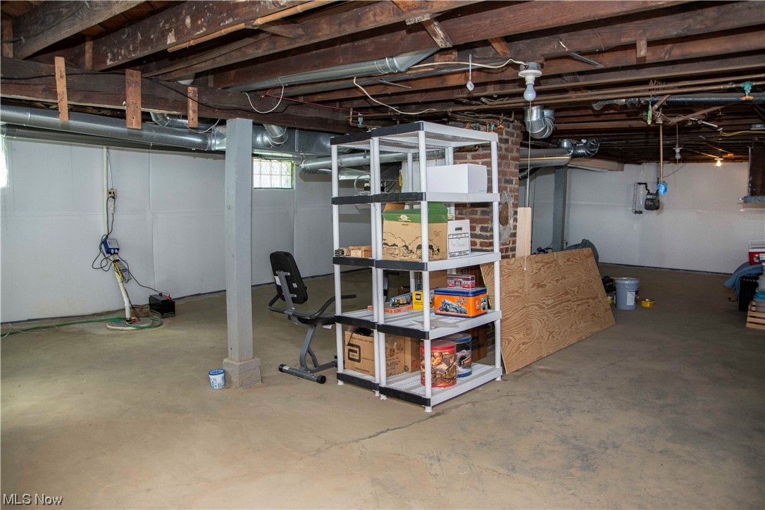 Hw Davis Land Co - Residential