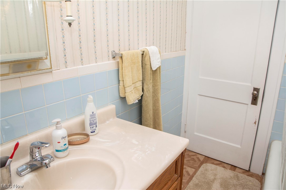 Hw Davis Land Co - Residential