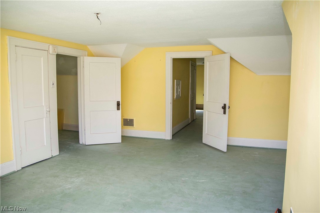 Hw Davis Land Co - Residential