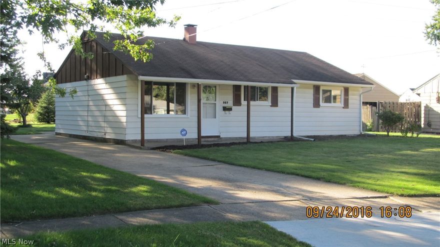 Lovely, neutral decor!! New furnace, central air, water tank & electrical panel!! Eat - in kitchen with new cabinetry and ceramic tiled floor!! Freshly painted throughout!!  New laminate floor in living room and carpet in bedrooms!! Bathroom totally remodeled!! Premium cul-de-sac lot, beautiful back yard with nice views, concrete patio, vegetable garden and shed.  Just move right in!!