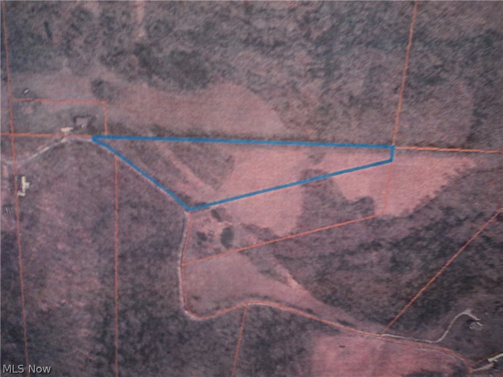 5 Acres surrounded by wildlife. Property sold "As, Is, Where Is," In present condition. All minerals are reserved by the owner and will be excluded from this sale.