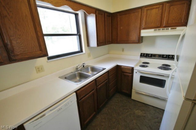 COLONY NORTH WATERSEDGE APT - Residential Lease