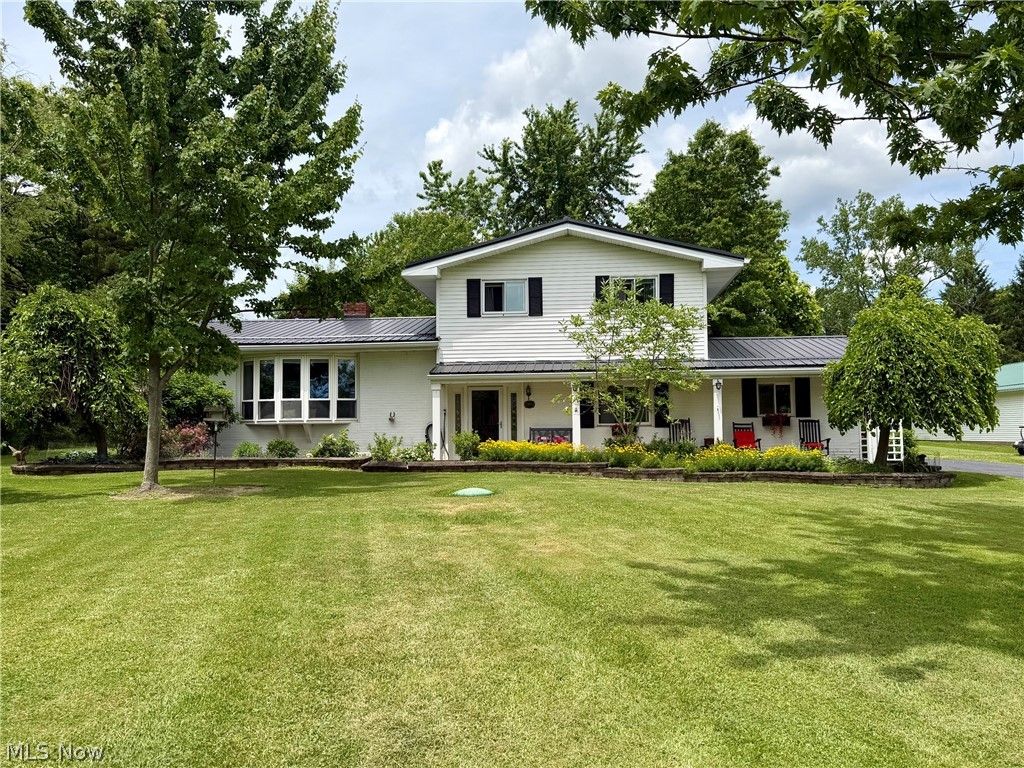 Photo of 15794 Mayfield Road, Huntsburg, OH 44046 (MLS # 5221391)