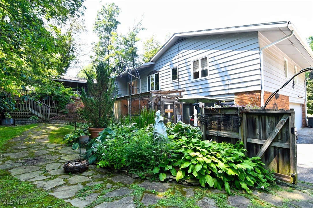 Ainsworth Cntry Estates Inc - Residential