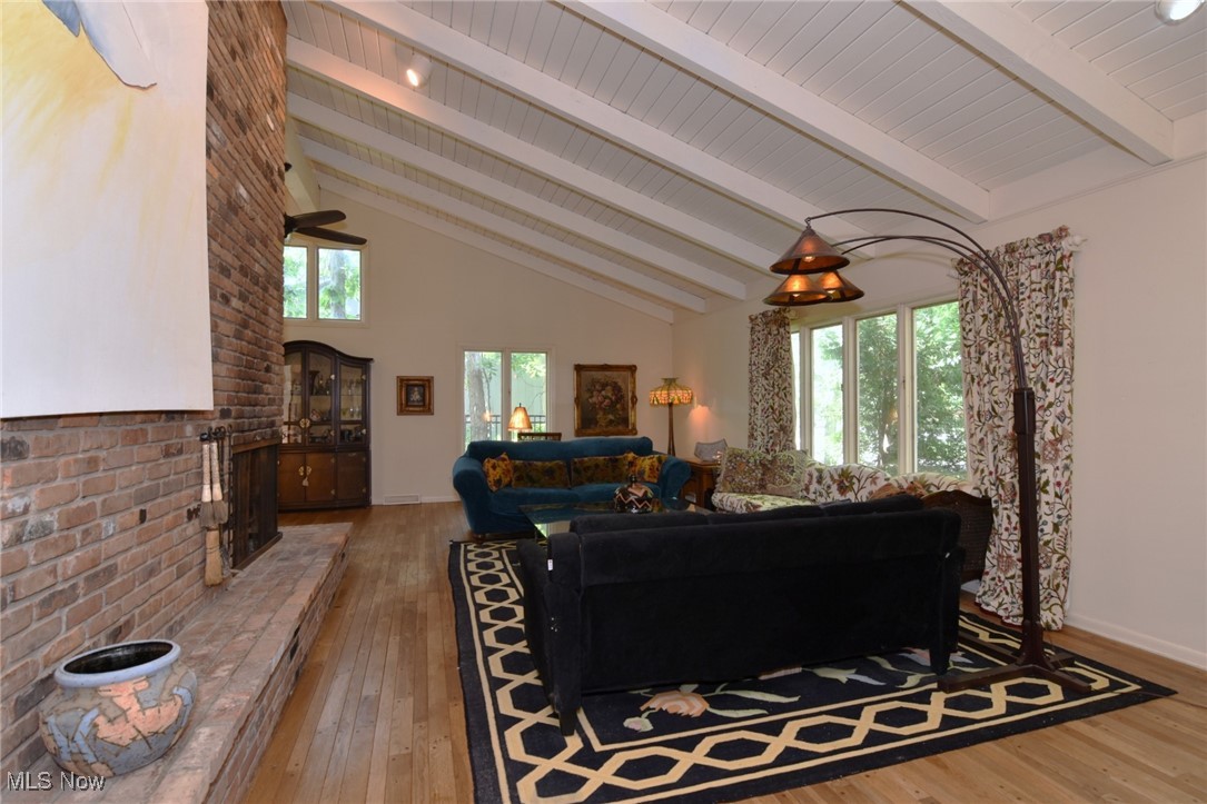 Ainsworth Cntry Estates Inc - Residential