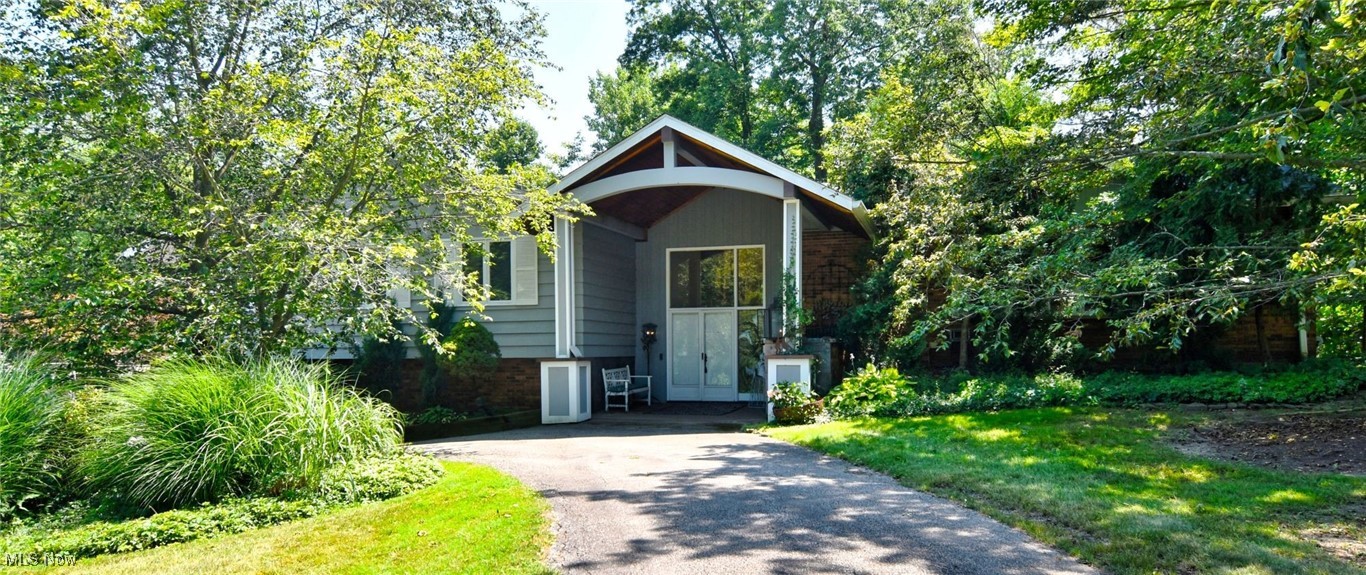 Ainsworth Cntry Estates Inc - Residential