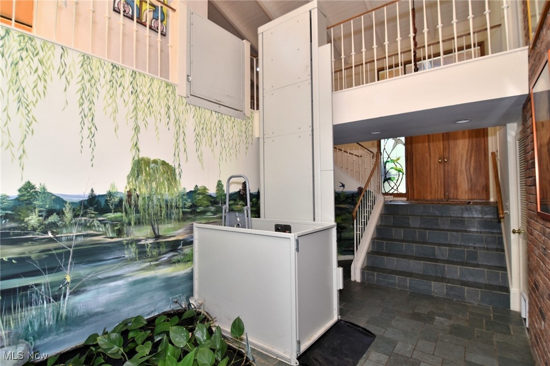 Ainsworth Cntry Estates Inc - Residential