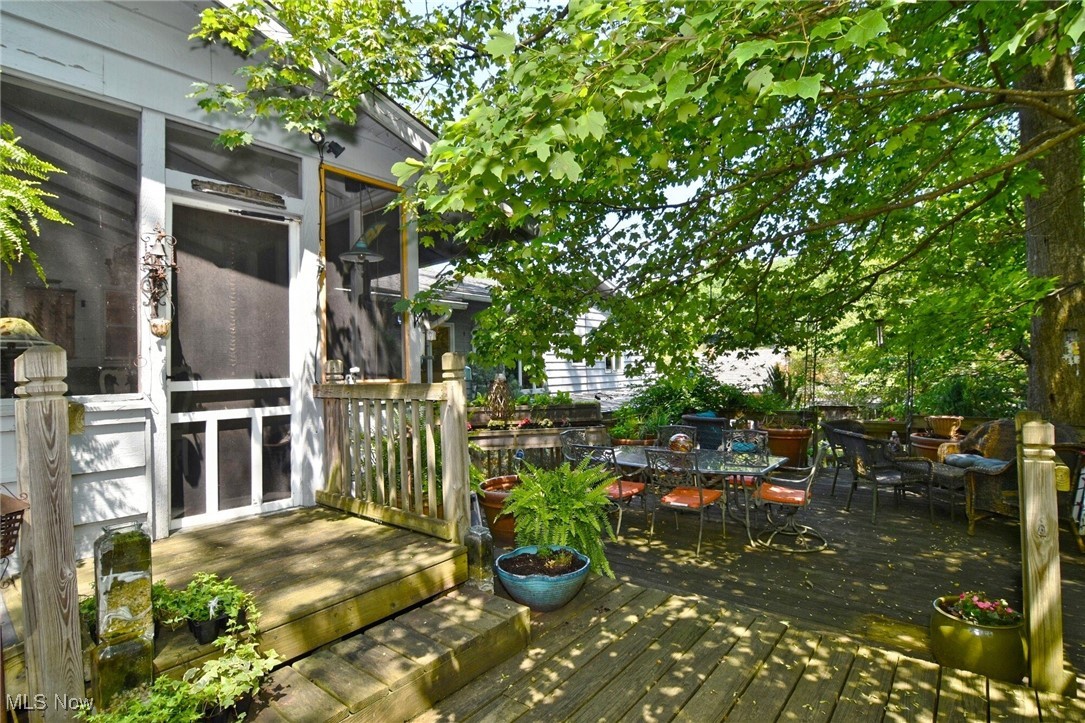 Ainsworth Cntry Estates Inc - Residential