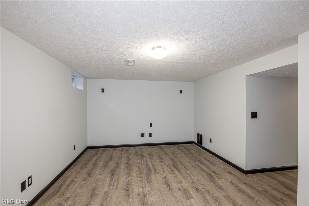 Pine Brook Estate - Residential