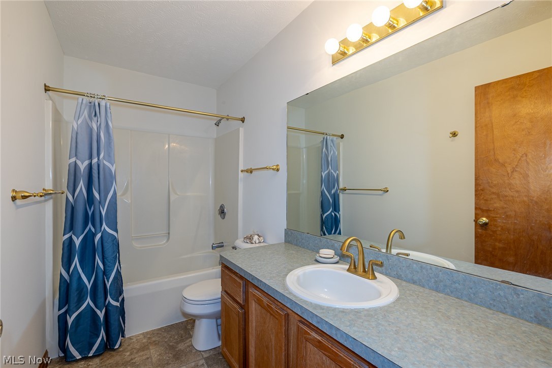 Pine Brook Estate - Residential