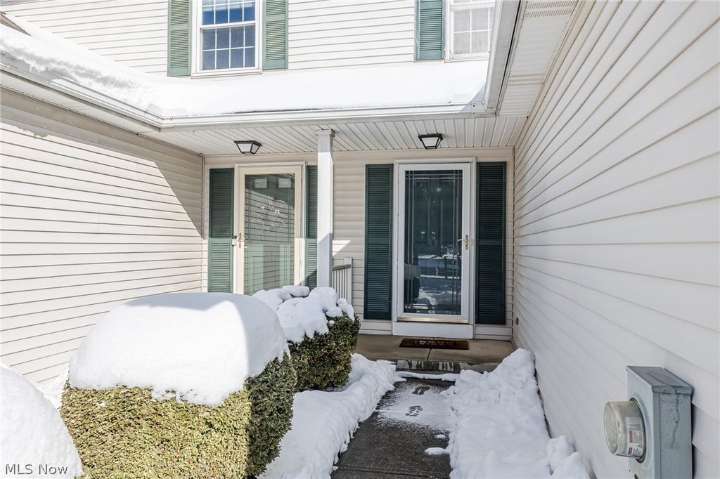 Photo of 3805 Laurel Road, Brunswick, OH 44212 (MLS # 5188975)