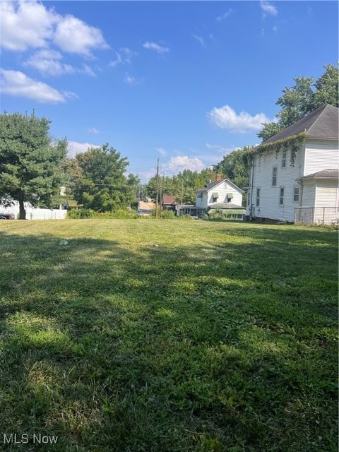 Vacant Land For Sale - 1325-1327 Latrobe Street<br/> Wood County, Parkersburg, WV 26101