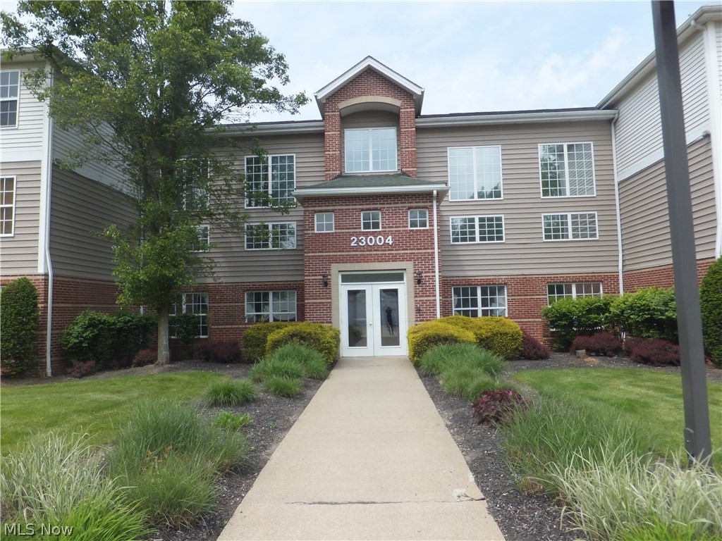 Chandlers Lane Condo - Residential