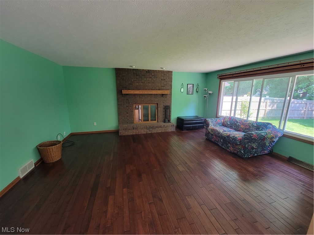 Valley Creek Estates 3 - Residential