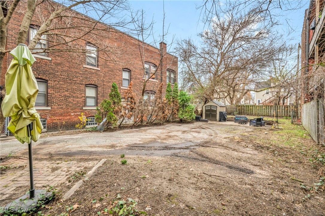6933 Detroit Avenue, Cleveland, Ohio image 39