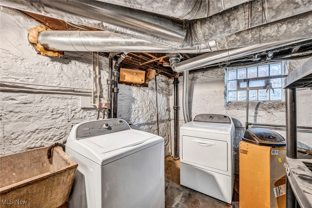 6933 Detroit Avenue, Cleveland, Ohio image 34