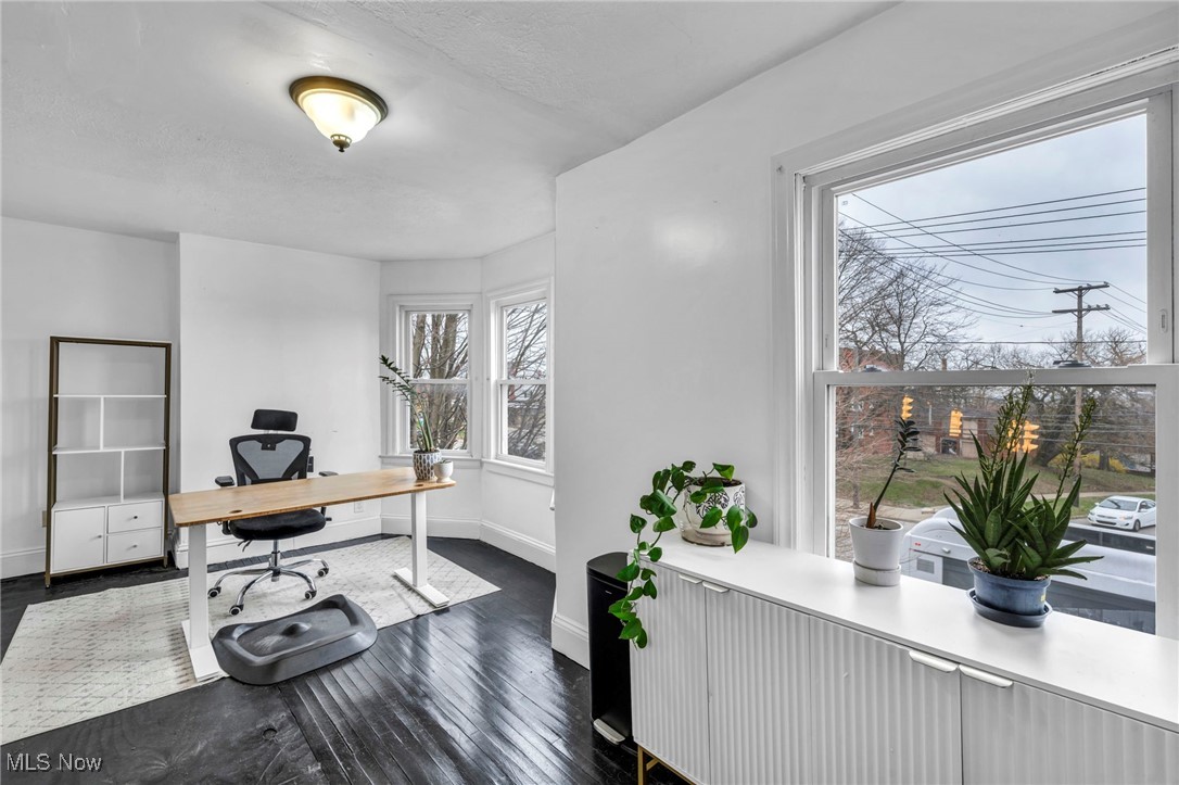 6933 Detroit Avenue, Cleveland, Ohio image 20