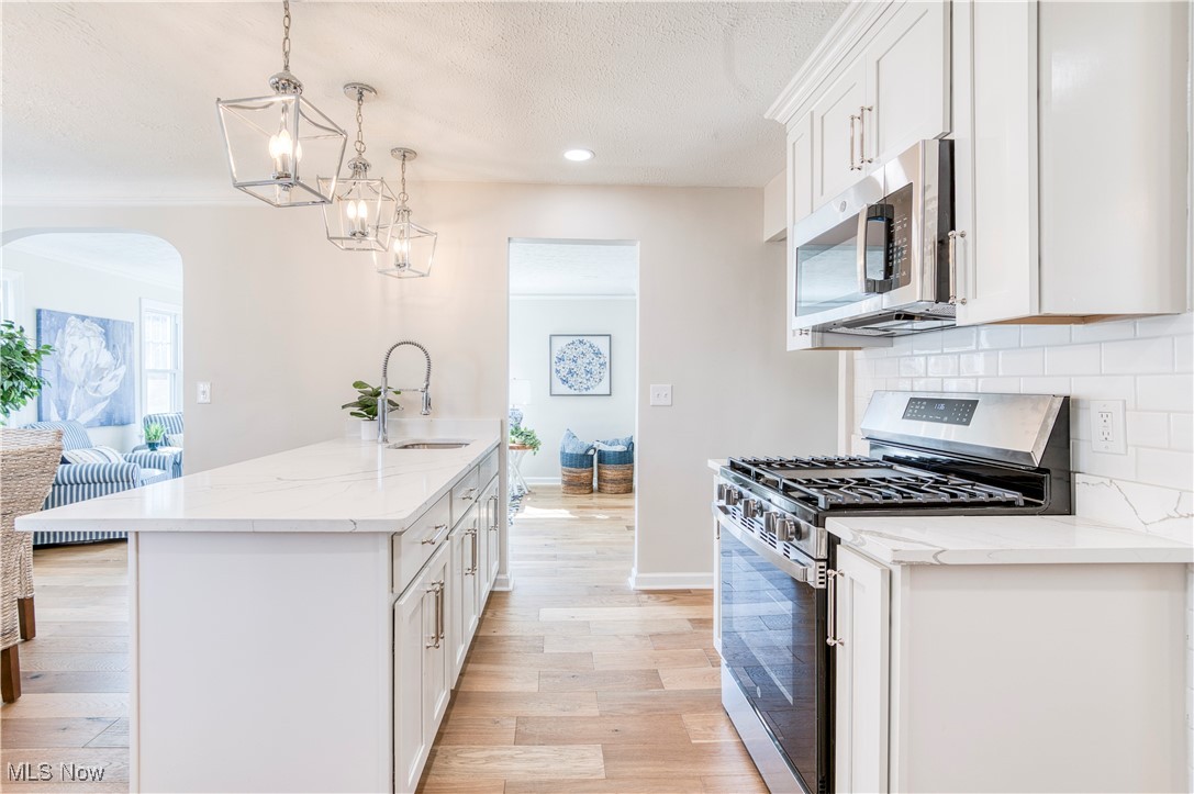 3727 Bainbridge Road, Cleveland Heights, Ohio image 11