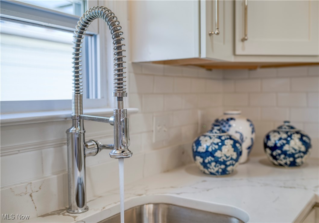 3727 Bainbridge Road, Cleveland Heights, Ohio image 12