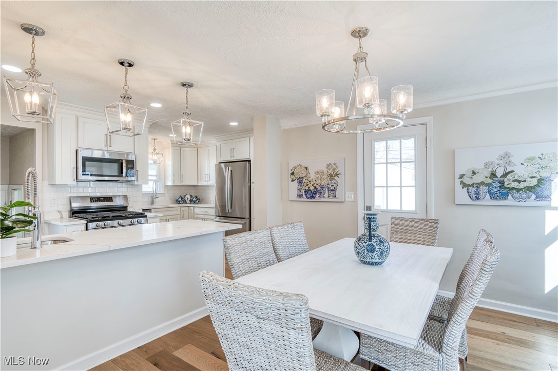 3727 Bainbridge Road, Cleveland Heights, Ohio image 8