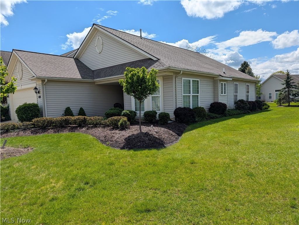 Photo of 15282 Oak Hollow Lane, Strongsville, OH 44149 (MLS # 5206275)