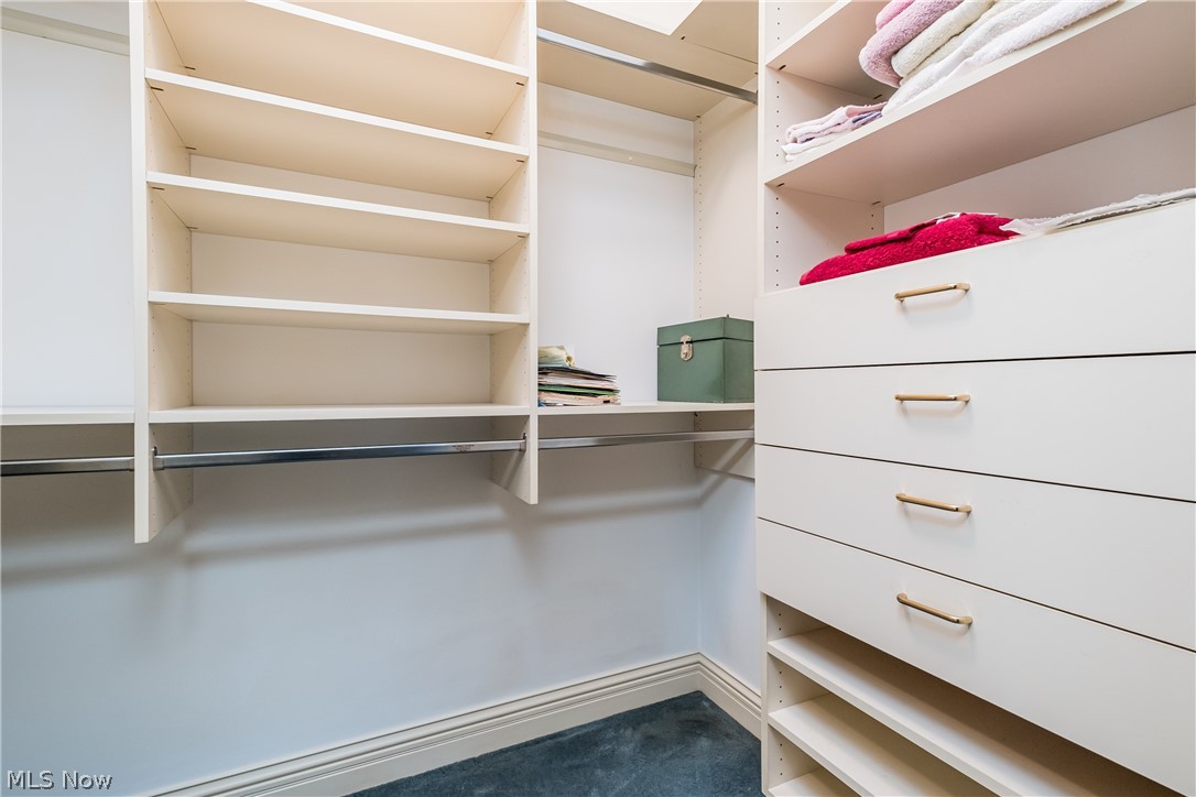 Woods At Nobles Pond - Residential