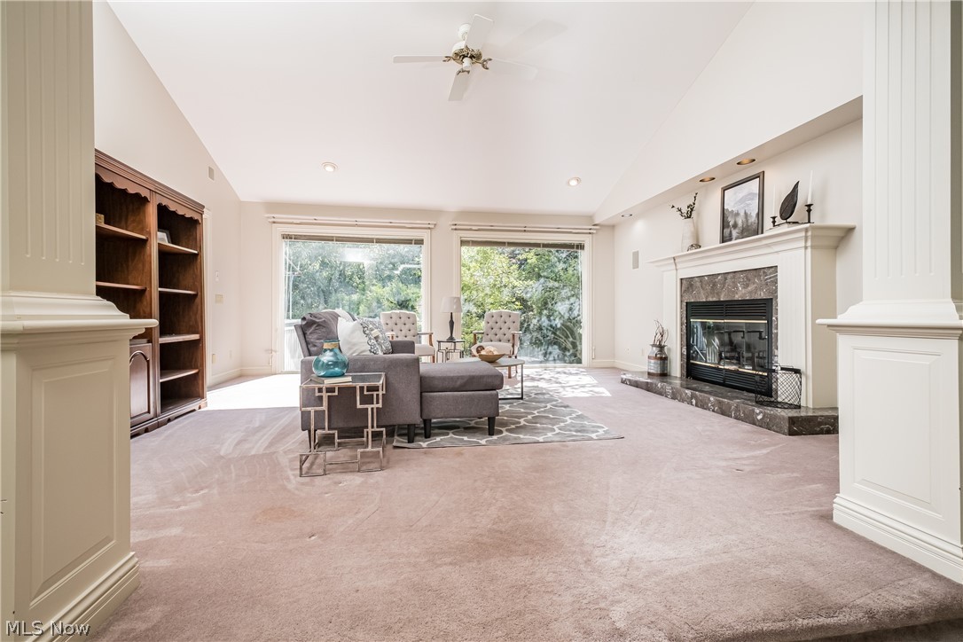 Woods At Nobles Pond - Residential